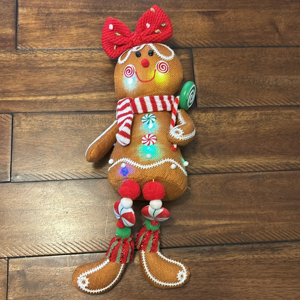 Ms Ginger Bread - Picture 3 of 5